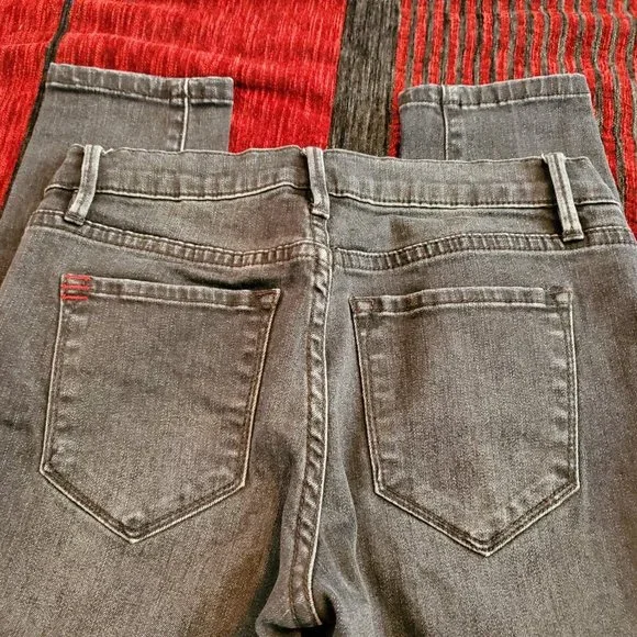 BDG Faded Black Skinny Jeans ;) - Picture 4 of 6